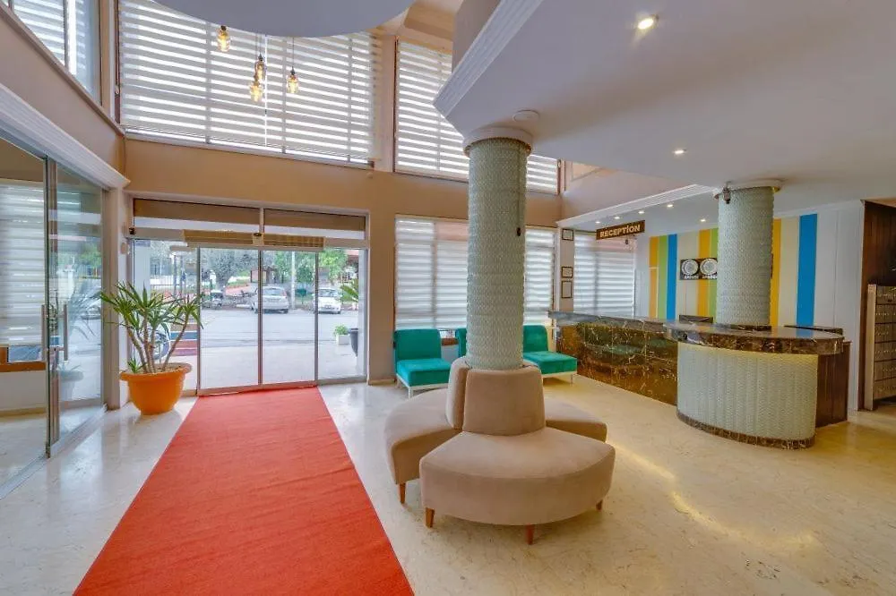 The View City Hotel Kusadasi